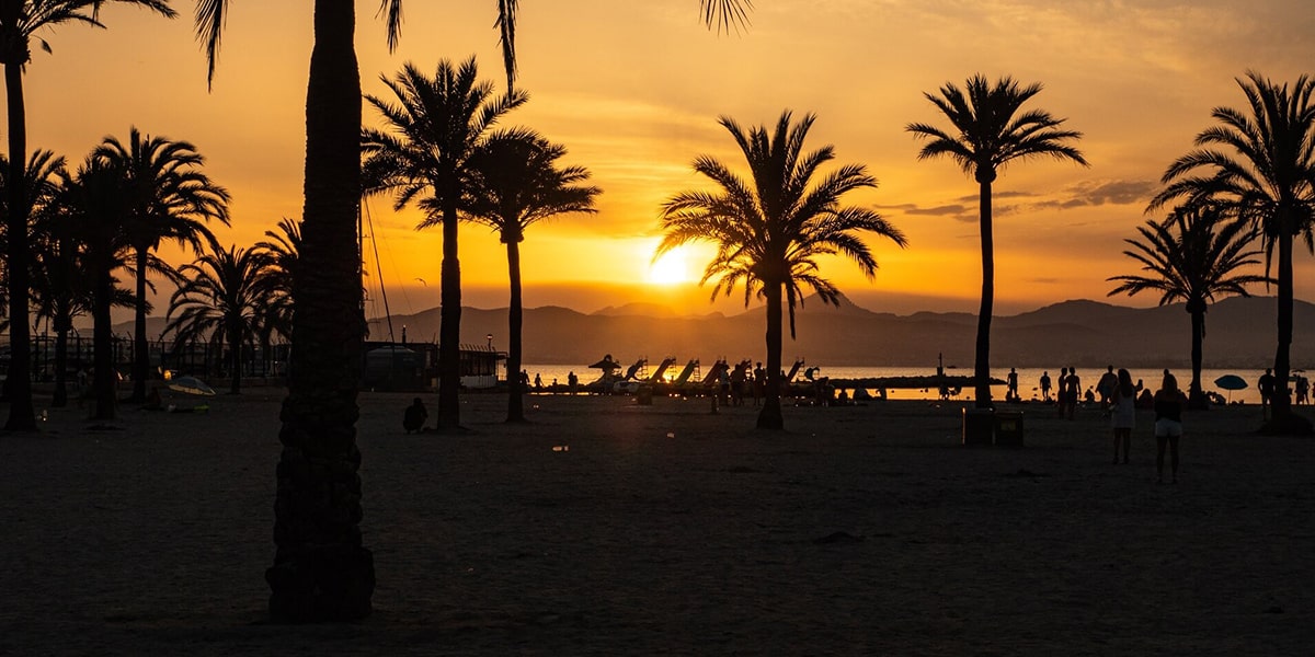 Palma de Mallorca: Bucură-te de soare, mare și cultură în capitala insulelor Baleare
