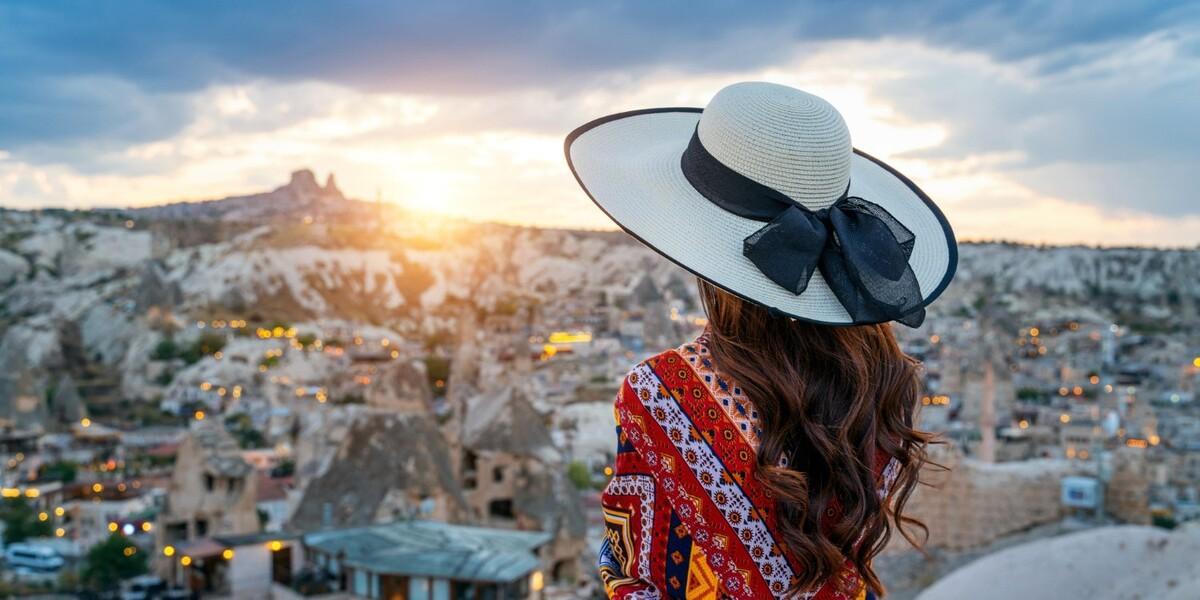 Cappadocia – descoperă magia și misterul celei mai frumoase zone din Turcia