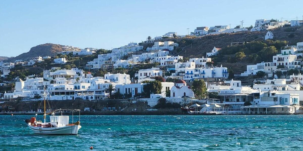 Mykonos, paradisul grecesc unde istoria întâlnește luxul modern: informații și sfaturi utile pentru o vacanță așa cum ai visat