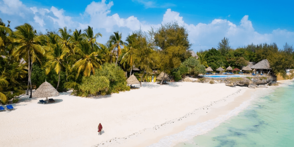 Zanzibar, un loc al contrastelor: de ce merită să îți planifici o vacanță pe Insula Mirodeniilor + sfaturi de călătorie pentru cetățenii români