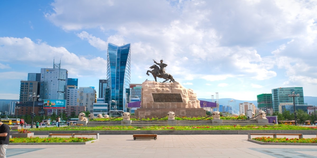 Mongolia: descoperă fascinanta moștenire și istorie a Imperiului mongol într-o călătorie din capitală până în țara Stepelor