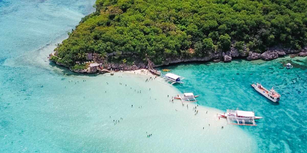 Filipine – vacanță de vis în inima tropicelor: descoperă farmecul insulelor Filipine