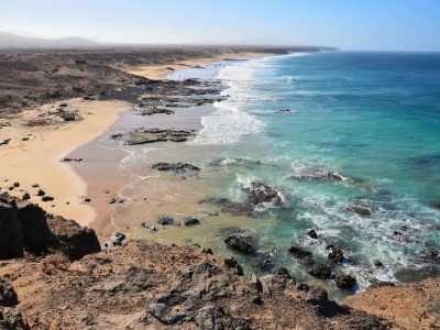 Fuerteventura: plaje spectaculoase, obiective turistice de neratat și sfaturi de cazare