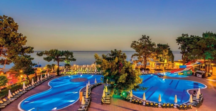 Ownership Daisy equal Crystal Aura Beach Resort & Spa Kemer Antalya - Karpaten.ro