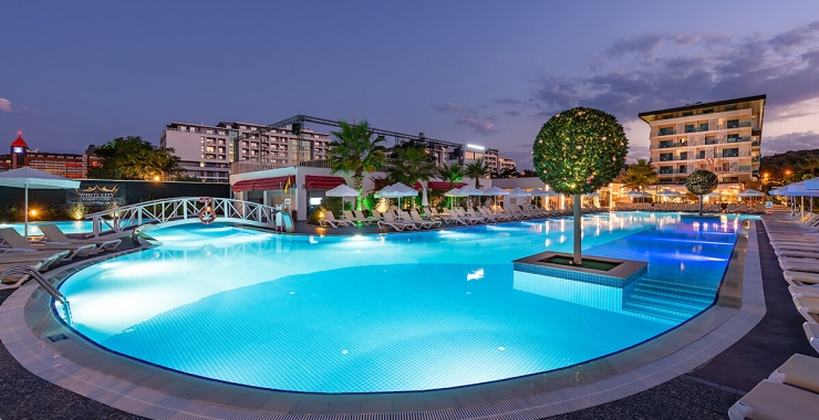 Pachet promo vacanta White City Resort Hotel Alanya Antalya