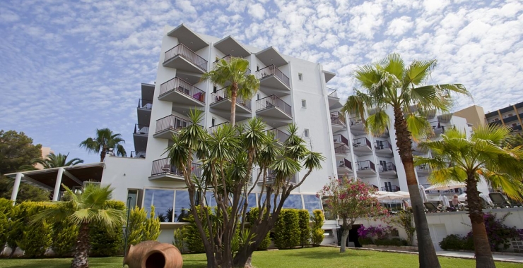 Pachet promo vacanta Hotel FERGUS Bermudas Palmanova Palma de Mallorca