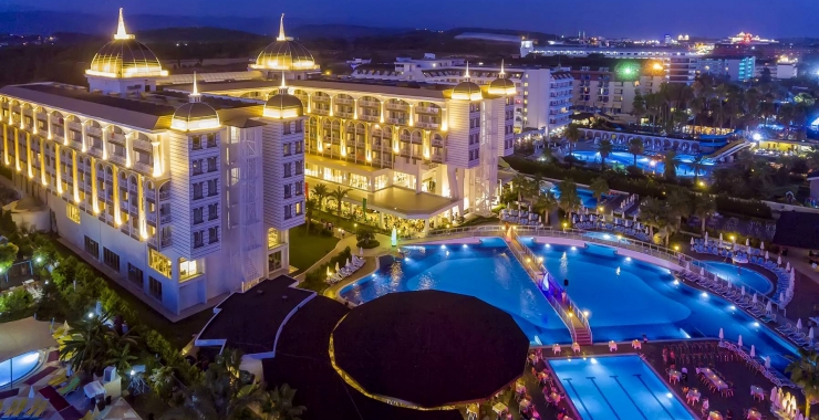 Pachet promo vacanta Kirman Hotels Sidera Luxury & Spa Alanya Antalya