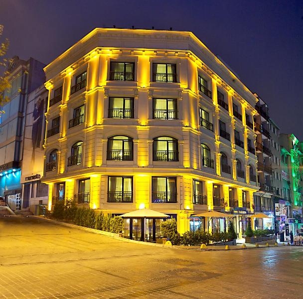 Pachet promo vacanta Momento Hotel Istanbul Turcia