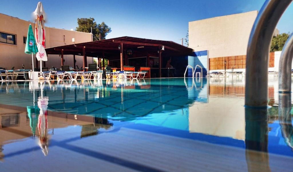 Pachet promo vacanta Florea Hotel Apartments Ayia Napa Zona Larnaca
