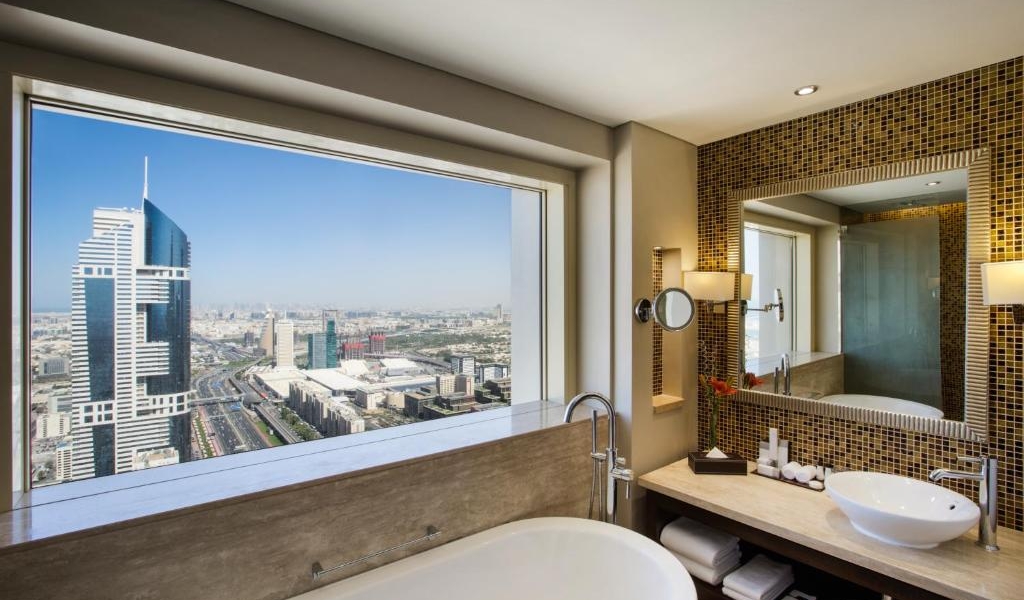 Pachet promo vacanta The Tower Plaza Hotel Dubai Dubai Emiratele Arabe Unite