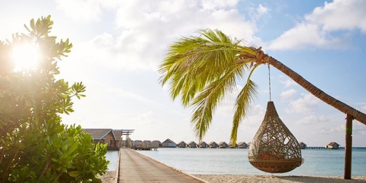 Pachet promo vacanta LUX South Ari Atoll Resort & Villas Ari Atoll Maldive