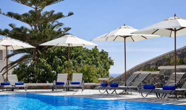 Terra Blue Hotel Santorini Kamari - Monolithos Sejur si vacanta Oferta 2022