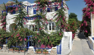 Proteas Hotel **+ Santorini Kamari - Monolithos Sejur si vacanta Oferta 2022