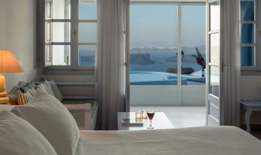 Hotel Maison Des Lys Santorini Akrotiri Sejur si vacanta Oferta 2023 - 2024