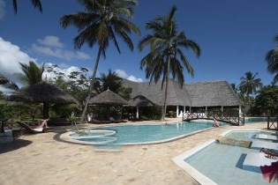 Uroa Bay Beach Resort Zanzibar Coasta de Sud-Est Sejur si vacanta Oferta 2022