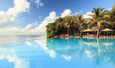 Baobab Beach Resort **** Mombasa Coasta de Sud Sejur si vacanta Oferta 2022