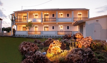 Cressida Seaside Apartments Corfu Acharavi Sejur si vacanta Oferta 2022 - 2023