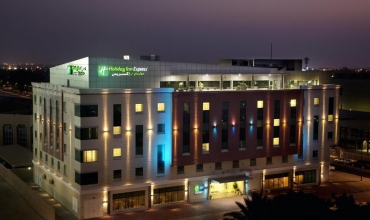 Holiday Inn Express Safa ** Emiratele Arabe Unite Dubai Sejur si vacanta Oferta 2022