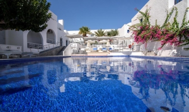 RK Beach Hotel Santorini Kamari - Monolithos Sejur si vacanta Oferta 2022