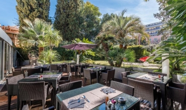 Hotel Cezanne Coasta de Azur Cannes Sejur si vacanta Oferta 2022