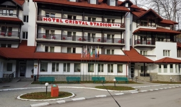Hotel Cristal *** Statiuni montane Sinaia Sejur si vacanta Oferta 2022