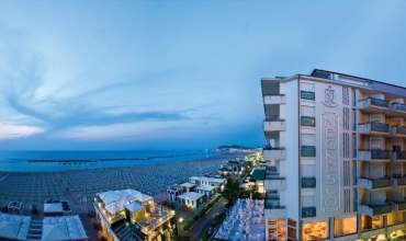 Hotel Negresco Riviera Rimini Cattolica Sejur si vacanta Oferta 2022 - 2023