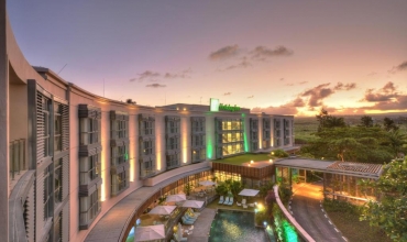 Holiday Inn Mauritius Mon Tresor Mauritius Blue Bay Sejur si vacanta Oferta 2023 - 2024