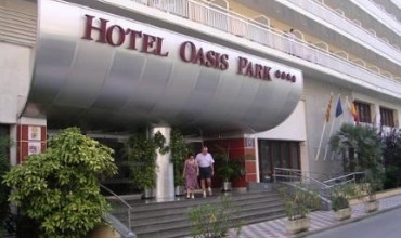Hotel GHT Oasis Park & SPA **** Costa Brava - Barcelona Lloret de Mar Sejur si vacanta Oferta 2022
