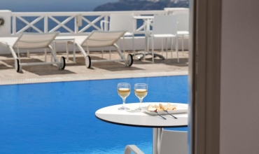 Regina Mare - Adults Only Hotel Santorini Imerovigli Sejur si vacanta Oferta 2022