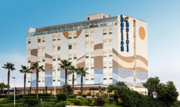 Barion Hotel Puglia Bari Sejur si vacanta Oferta 2024