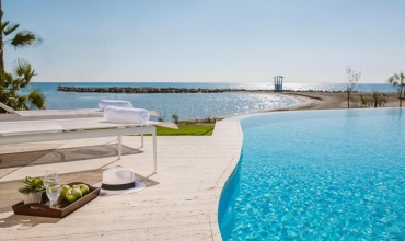 Lebay Beach Hotel Zona Larnaca Larnaca Sejur si vacanta Oferta 2024