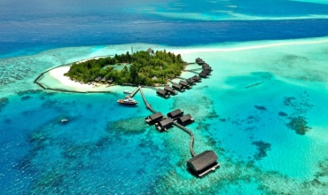 Gangehi Island Resort Maldive Ari Atoll Sejur si vacanta Oferta 2024