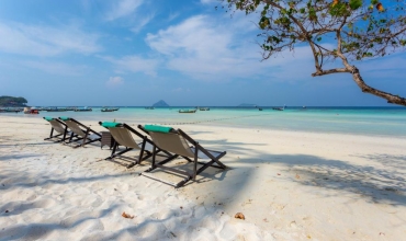 Phi Phi Holiday Resort Phuket & Krabi Phi Phi Don Sejur si vacanta Oferta 2023 - 2024