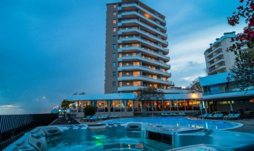 Hotel Duas Torres **** Madeira Funchal Sejur si vacanta Oferta 2022