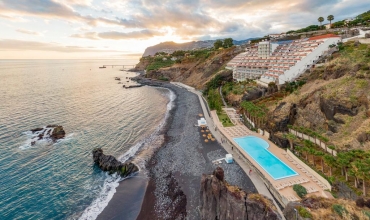 Hotel Orca Praia *** Madeira Funchal Sejur si vacanta Oferta 2022