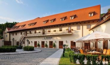 Lindner Hotel Prague Castle - JDV by Hyatt Cehia Praga Sejur si vacanta Oferta 2024