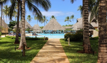 Neptune Pwani beach Resort & Spa Zanzibar Pwani Mchangani Sejur si vacanta Oferta 2024
