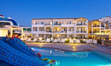 Dimitrios Village Beach Resort **** Creta - Chania Missiria Sejur si vacanta Oferta 2022