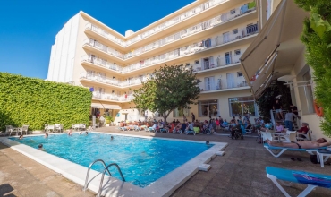 Hotel Checkin Pineda Costa Brava - Barcelona Pineda del Mar Sejur si vacanta Oferta 2022 - 2023
