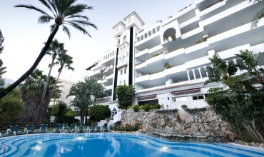 Aparthotel Monarque Sultan Lujo Costa del Sol - Malaga Marbella Sejur si vacanta Oferta 2022 - 2023