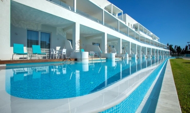 Aliathon Aegean Resort Zona Paphos Paphos Sejur si vacanta Oferta 2022 - 2023
