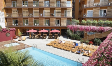 Hotel Alegria Plaza Paris Costa Brava - Barcelona Lloret de Mar Sejur si vacanta Oferta 2022 - 2023